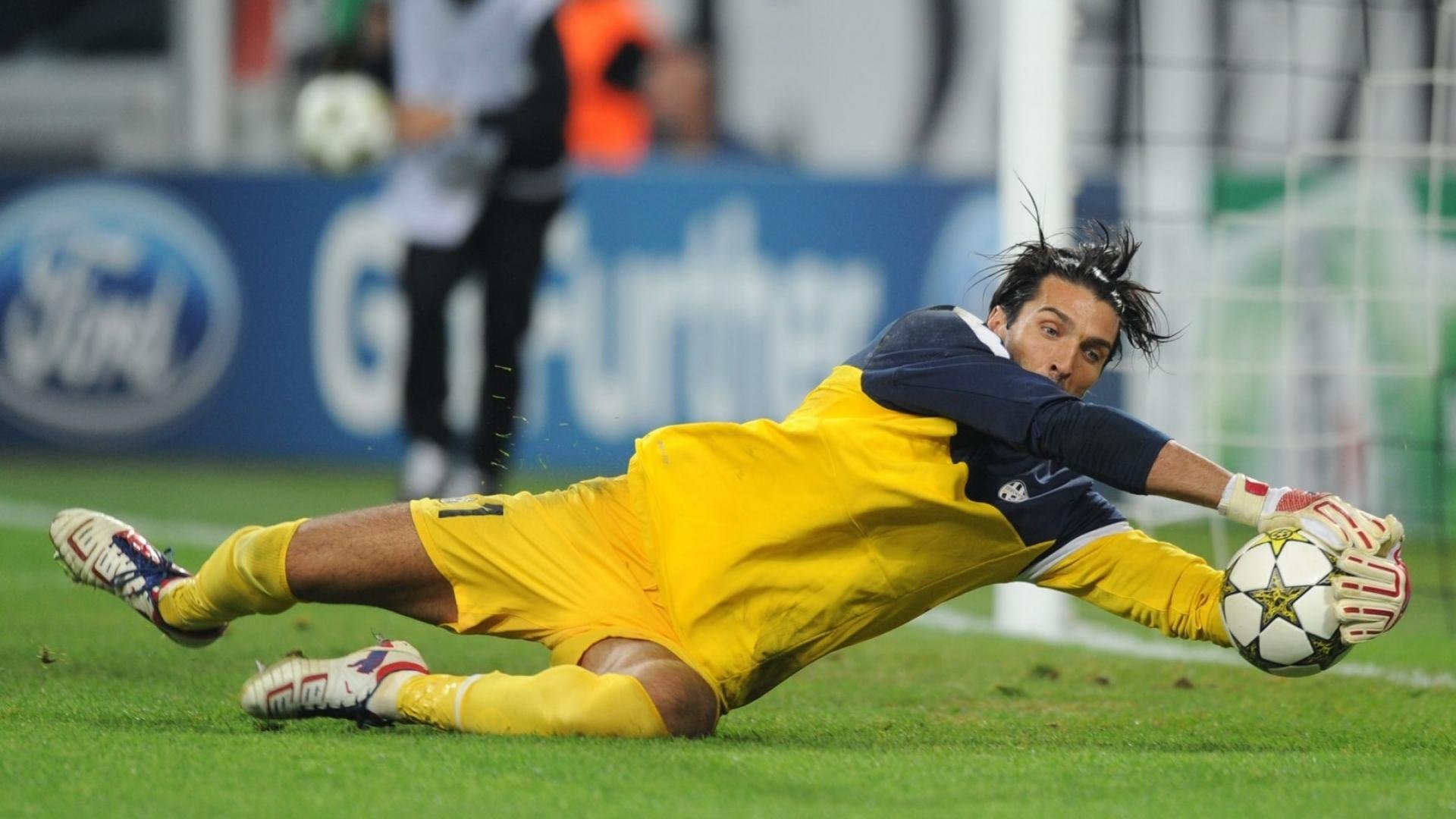 最后一秒的救赎，当加维的左脚写下2026世界杯E组的唯一答案